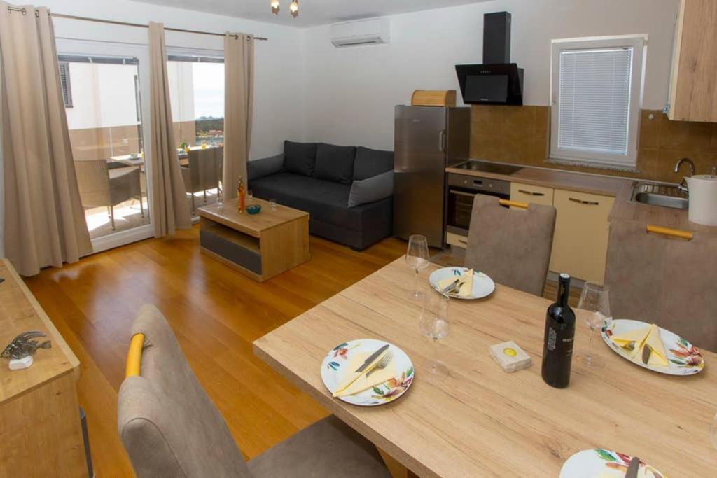Apartments Vladimir #3 Makarska Luaran gambar